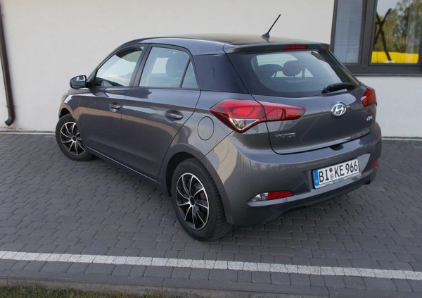 Hyundai i20 cena 29500 przebieg: 137121, rok produkcji 2015 z Czersk małe 92